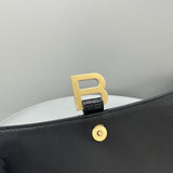 Zivas Charm Refined Structure Statement Handbag (Modern Wardrobe Staple) – Close-Up Detail