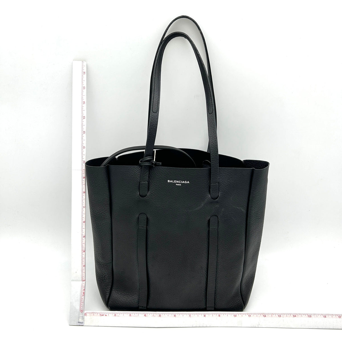 Balenciaga Everyday Tote M - Black Totes, Handbags | Premium Leather Tote