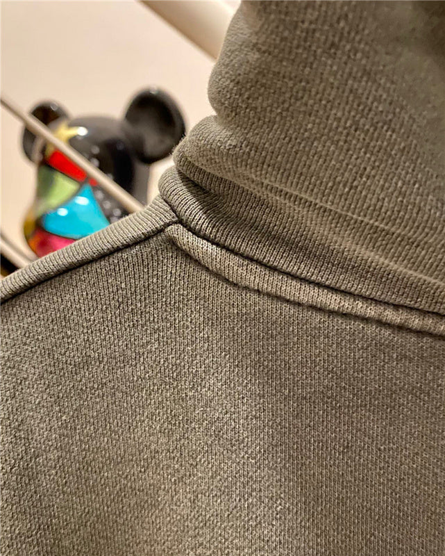Texture and finish detail of Balenciaga luxury piece style No.463