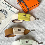  Elegant handbag carried on shoulder