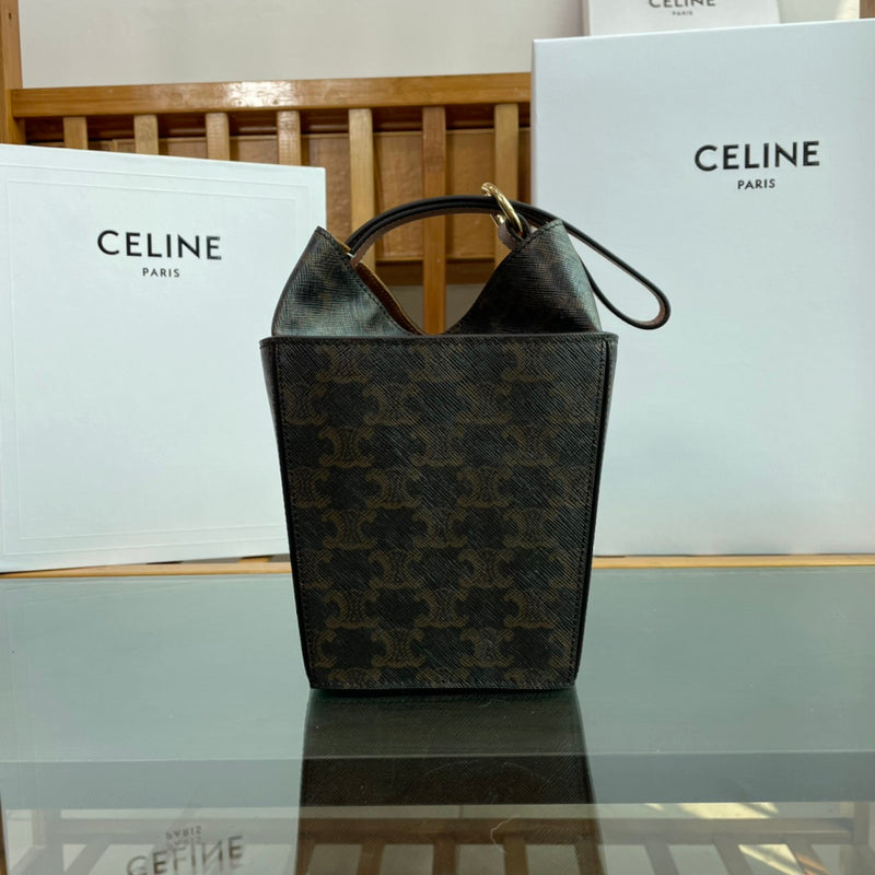 Front view of elevated signature women's handbag – women's luxury accessory