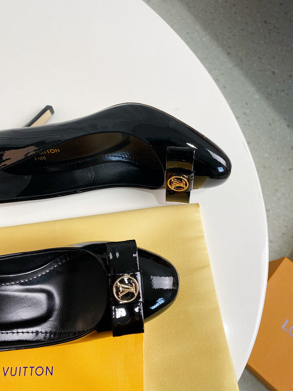 Louis Vuitton shoes Style 184 - side profile detail