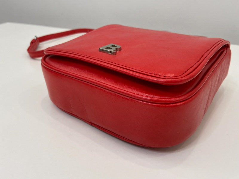 Zivas Charm Timeless Appeal Statement Handbag (Considered Detail & Form) – Styled Look