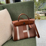  modern shopper bag detail view showing craftsmanship 26