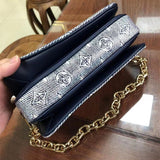  modern carryall bag detail view showing craftsmanship