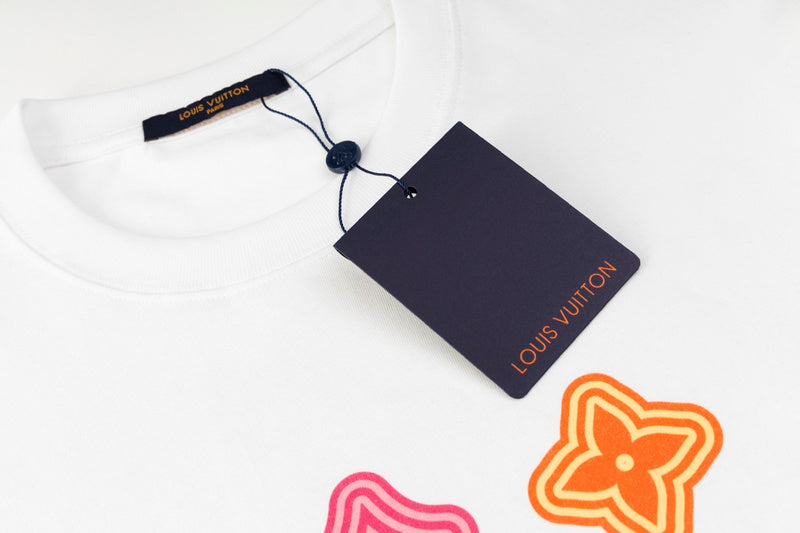 Front view of Louis Vuitton cotton t-shirt with contemporary cut