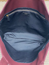 Premium Women's Crossbody Bag - Luxury Designer Fashion Accessory - NM3458