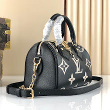 Premium Structured Satchel - Chic Women's Luxury Designer Handbag - NM4539