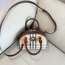 New Luxury Designer Tote Bag for Women - Premium Iconic Monogram Handbag - NM5689