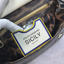 Premium Women's Crossbody Bag - Luxury Designer Fashion Accessory - NM7190