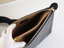 Premium Women's Tote Bag - Luxury Designer Fashion Handbag - NM5189