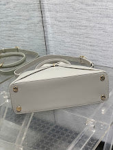 Premium Women's Top Handle Bag - Luxury Designer Satchel Fashion - NM7383