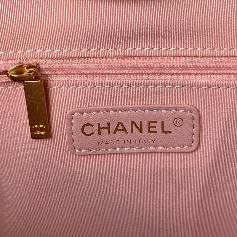  handbag, spacious everyday style, image 4