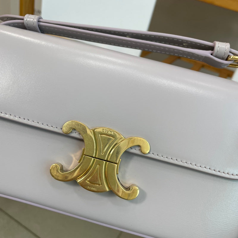 Handle and strap detail of signature elevated women's handbag – women's luxury accessory