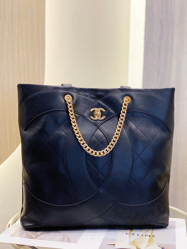  handbag, spacious everyday style, image 1