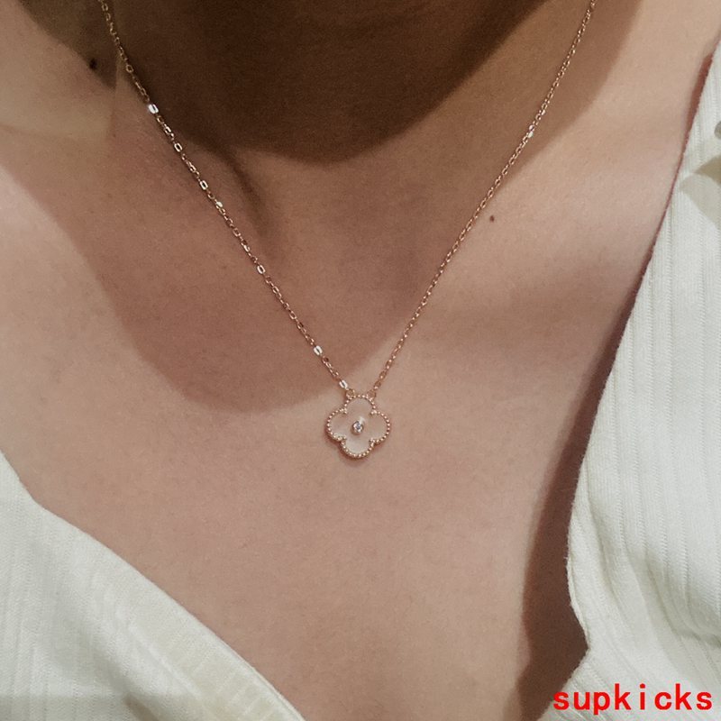 Close-up detail view of Van Cleef & Arpels unisex jewelry piece