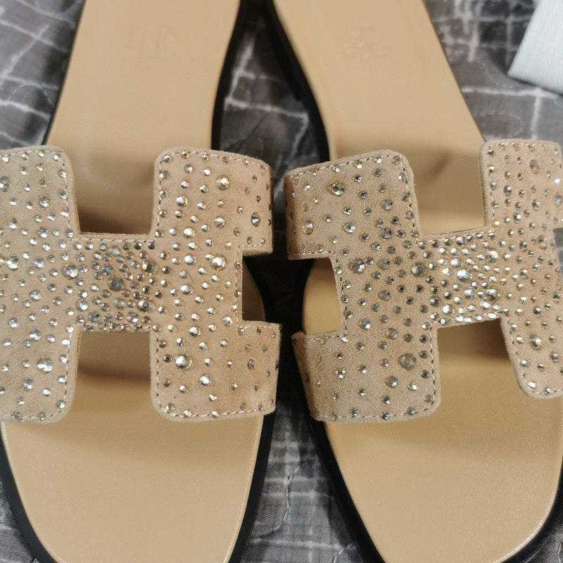 Hermès Nude Platform Sandals - Toe Detail View