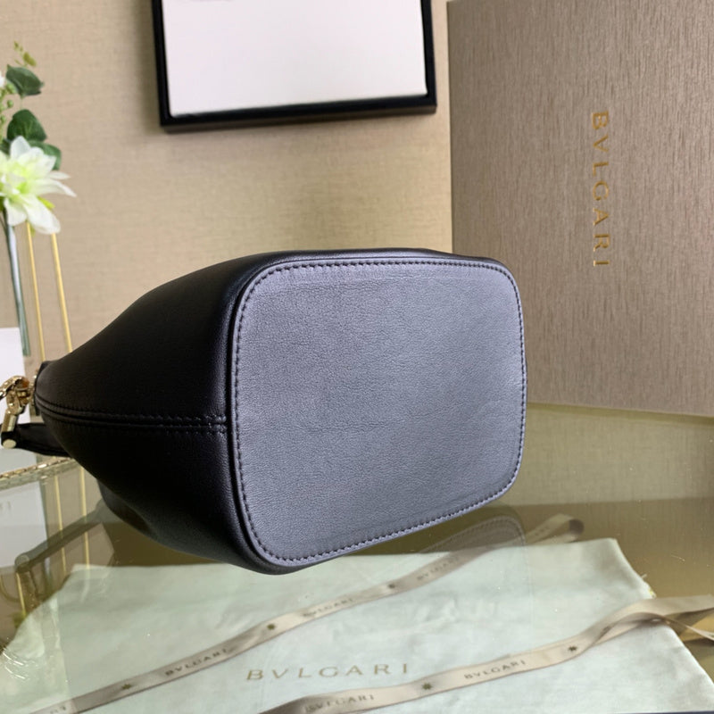 Refined Vegan Leather Handbag - Versatile Everyday Design | Women's Designer-Inspired Purse #1704 - back view (image 4) of designer-inspired handbag