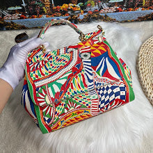 Chic Women's Designer Tote - Luxury Premium Handbag Style - NM7055