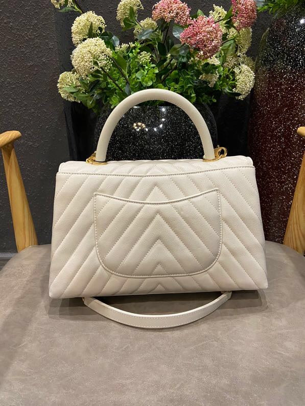  versatile purse view 9