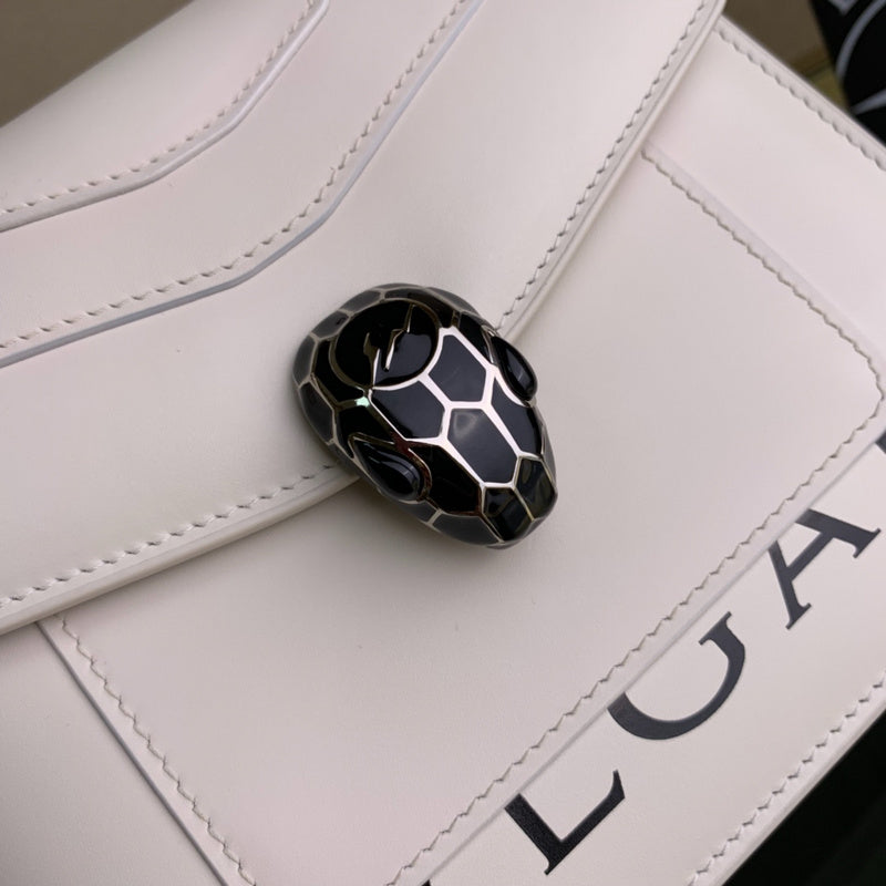 Chic Premium PU Leather Handbag - Smooth Faux-Leather Exterior | Women's Everyday Carry Handbag #1710 - product detail shot (image 10) of designer-inspired handbag