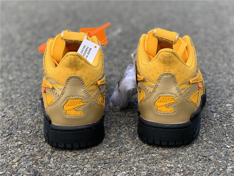 Nike Men's & Women's Luxury Lifestyle Trainers — Style 039 interior view