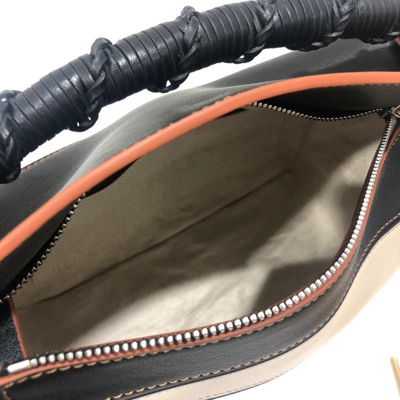 Ziva's Charm handbag – detail view (24cm*16cm*10cm)