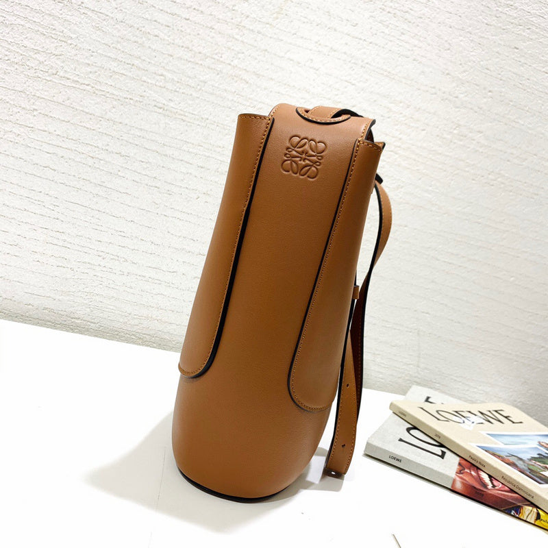 Ziva's Charm handbag – interior view (26cm*11cm*27.5cm)