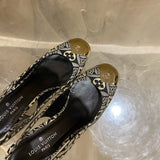 Louis Vuitton shoes Style 200 - angled studio shot