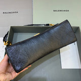 Statement Premium PU Leather Handbag - Everyday Elegance | Women's Designer-Inspired Purse #274 - hardware and detail close-up (image 5) of designer-inspired handbag