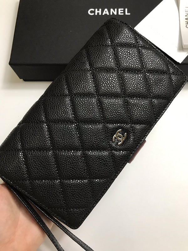 Zivas Charm Refined Structure Everyday Handbag (Elevated Accessory Essential) – Interior View