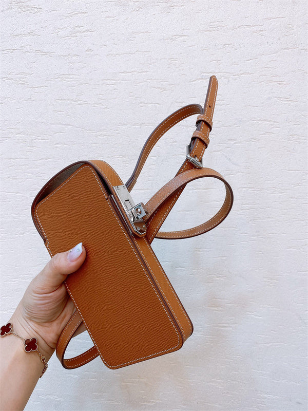  signature satchel styled with outfit 42