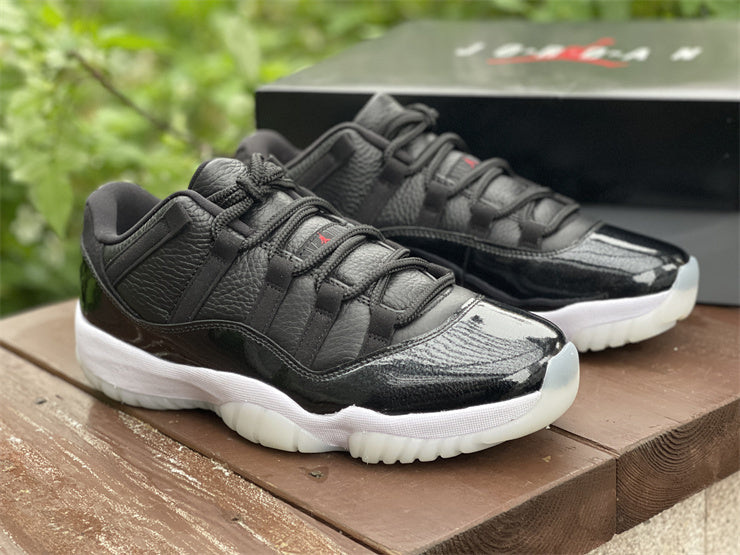 Nike Men's & Women's Luxury Low-Top Trainers — Style 225 side view