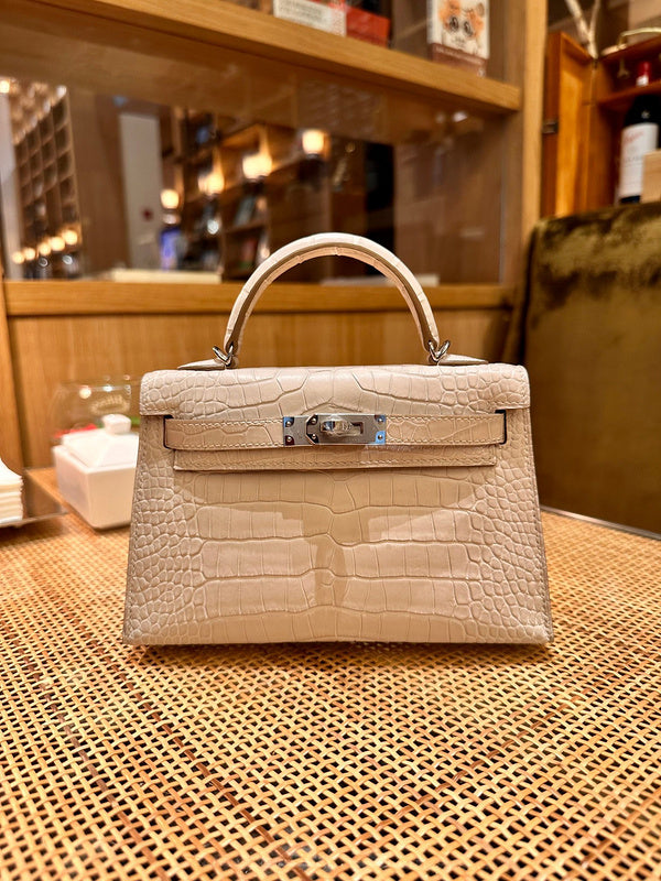  clean-lined crossbody bag styled with outfit 12