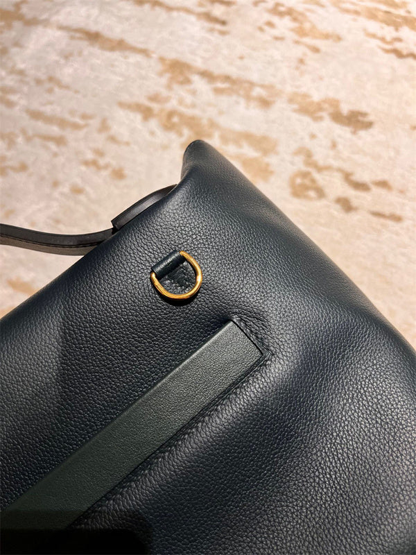 Understated bag women's premium everyday handbag