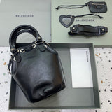 Elegant Faux Leather Handbag - Premium Craftsmanship Detailing | Women's Luxury Handbag #307 - close-up detail shot (image 3) of designer-inspired handbag