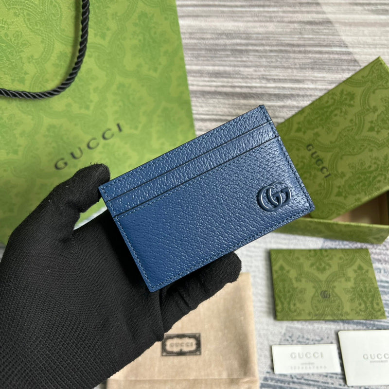 Front view of everyday-luxe premium women's handbag – women's designer-style accessory