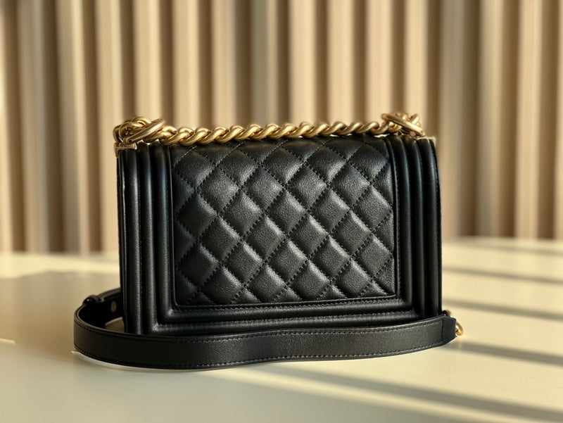  handbag, mid everyday style, image 6