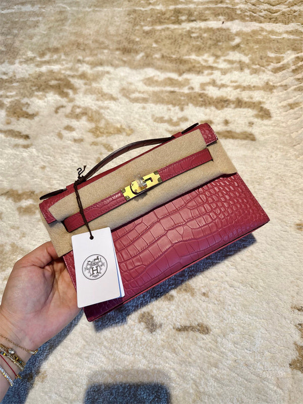 Effortless bag shown from front angle