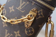 Designer Heritage Top Handle Bag - Premium Luxury Women's Fashion - NM4197