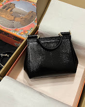 Premium Leather Shoulder Bag - Elegant Women's Designer Handbag - NM7231