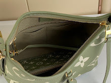 Premium Women's Crossbody Bag - Luxury Designer Fashion Accessory - NM4683