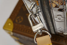 Luxury Designer Crossbody Bag for Women - Premium Fashion Handbag - NM4894