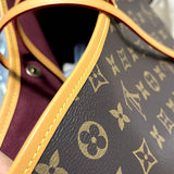  structured bag close-up of hardware and finish 17