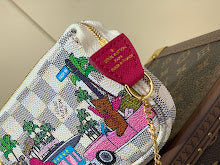 Premium Monogram Tote Bag - Elegant Luxury Women's Designer Handbag - NM5116