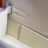  shoulder bag interior and compartment view 27