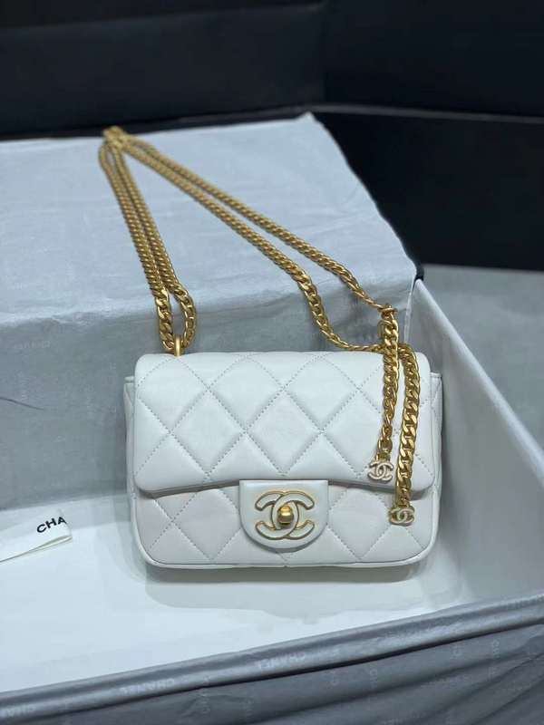 Zivas Charm Refined Everyday Style Luxury Handbag (Elevated Daily Companion) – Front View