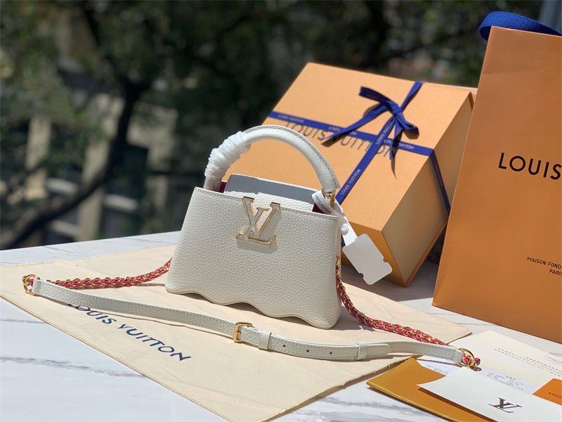  Polished everyday bag front view 31