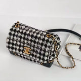  women's handbag, mid design, view 3
