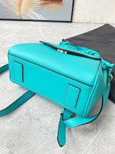 Designer Iconic Shoulder Bag - Luxury Women's Premium Fashion - NM3086